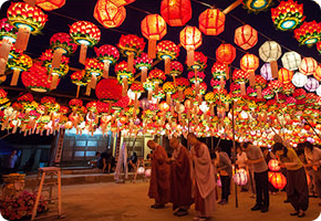 Prayer chanting ceremony at Bongjeongsa on Buddha's Birthday